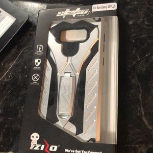 Case for women’s and men